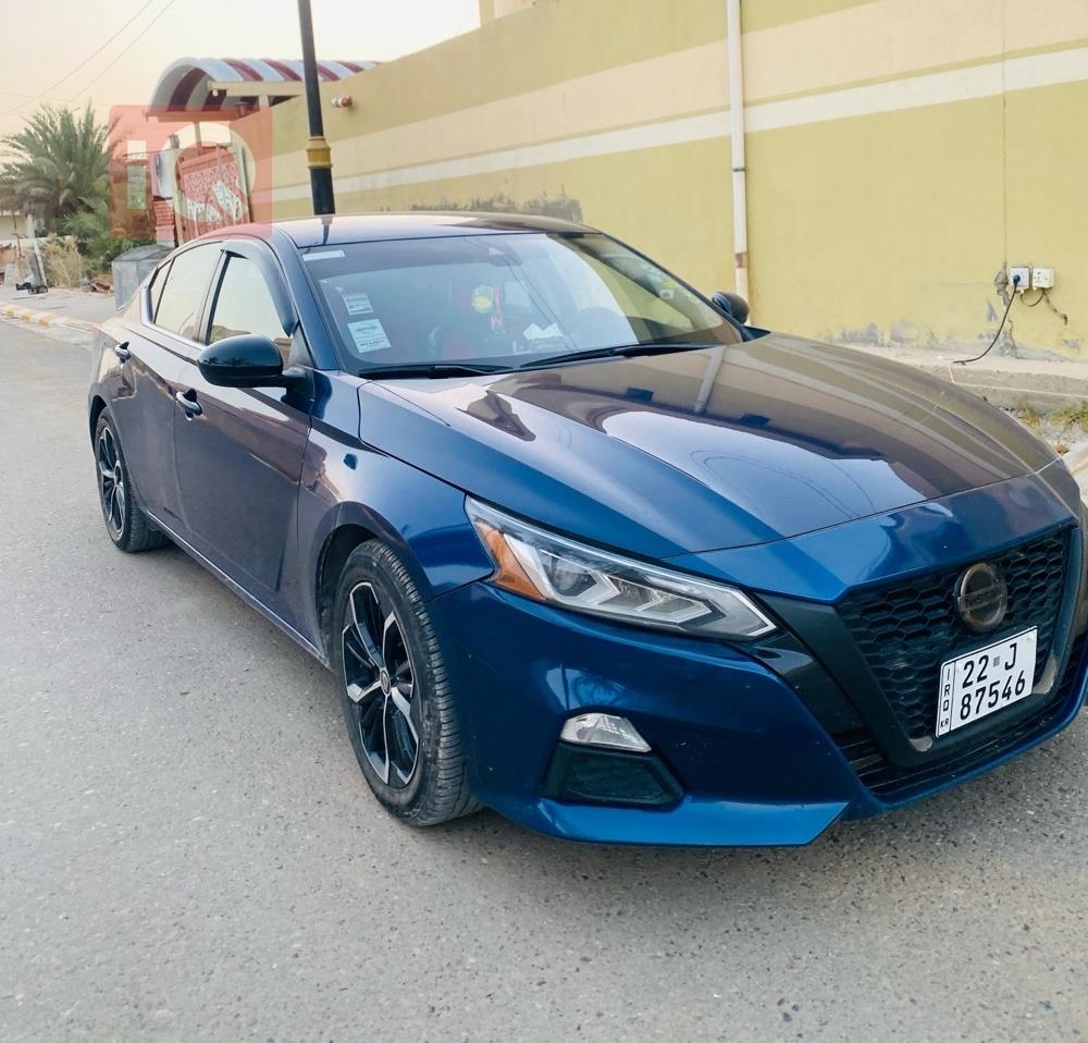 Nissan Altima